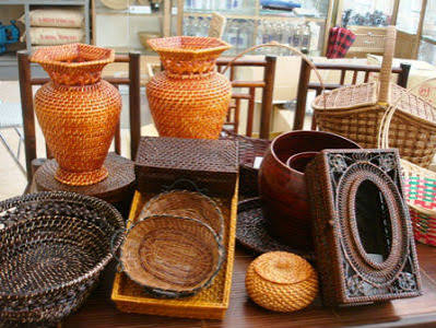 Thủ công địa phương